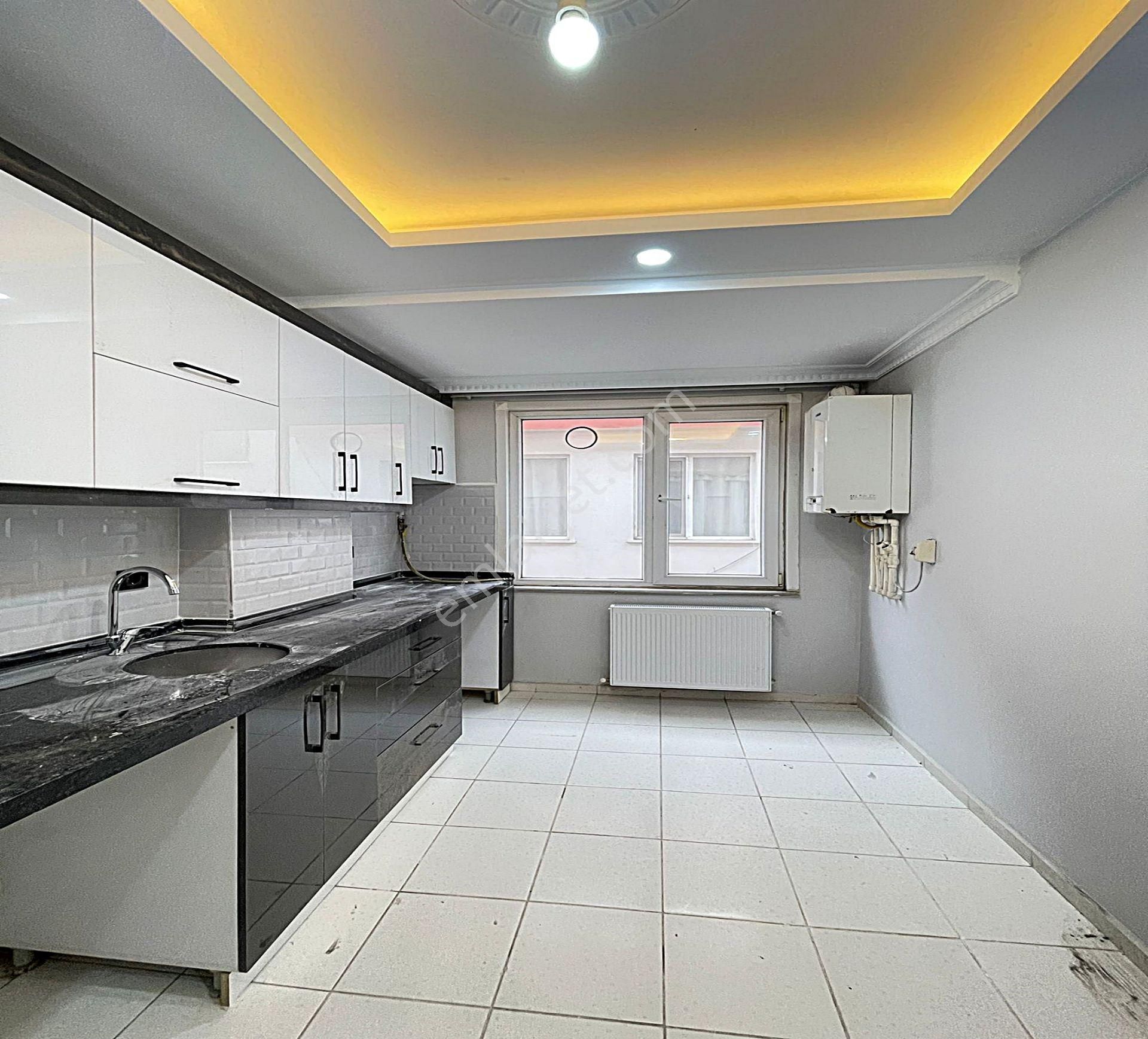 Krediye Uygun Balkonlu Geniş M2 2+1 Satılık Ara Kat Daire - Görsel 16