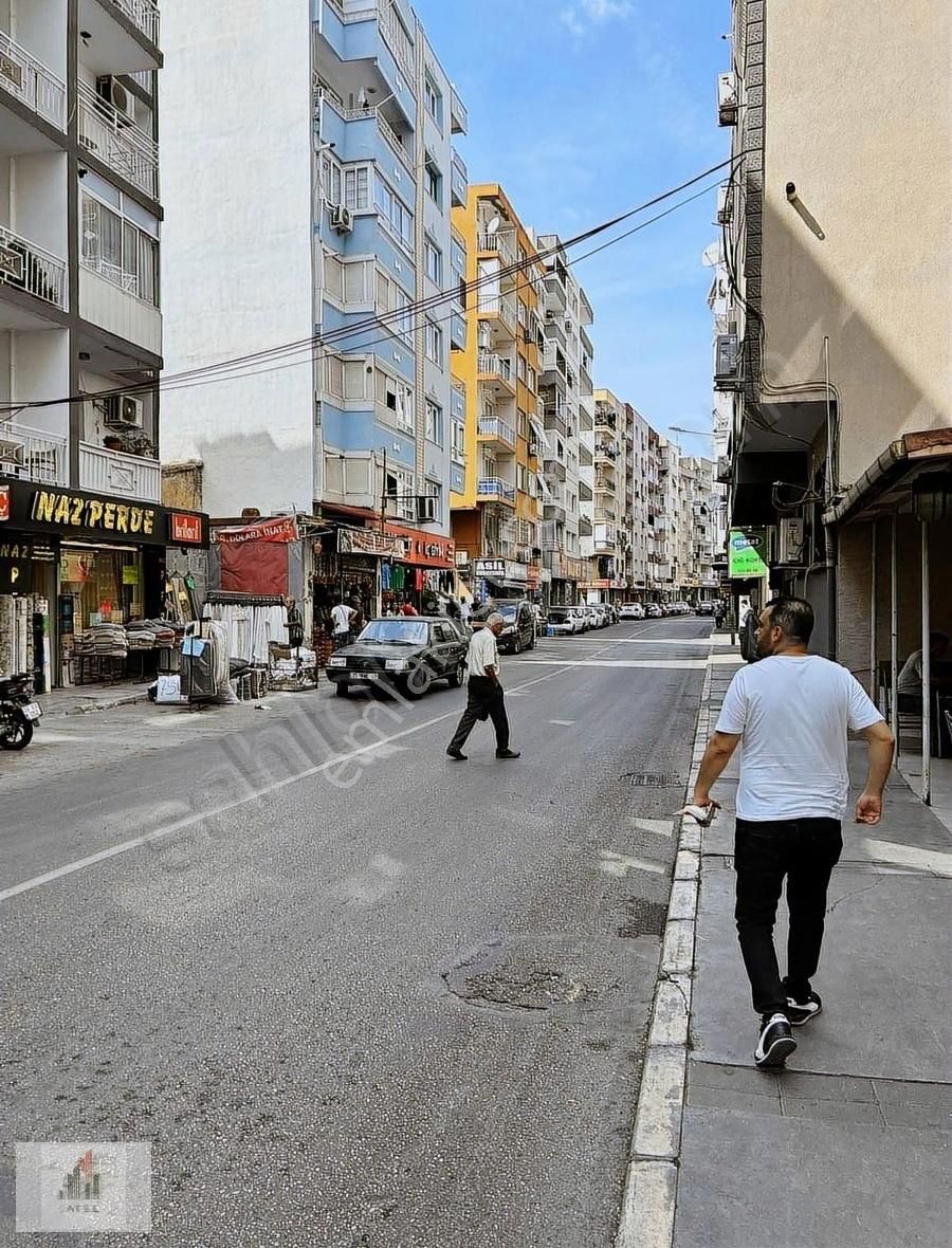 Karabağlar Doğanay Satılık Daire Ordu Caddesi Dibinde 3+1 135 M2 Çift Cephe D.gaz