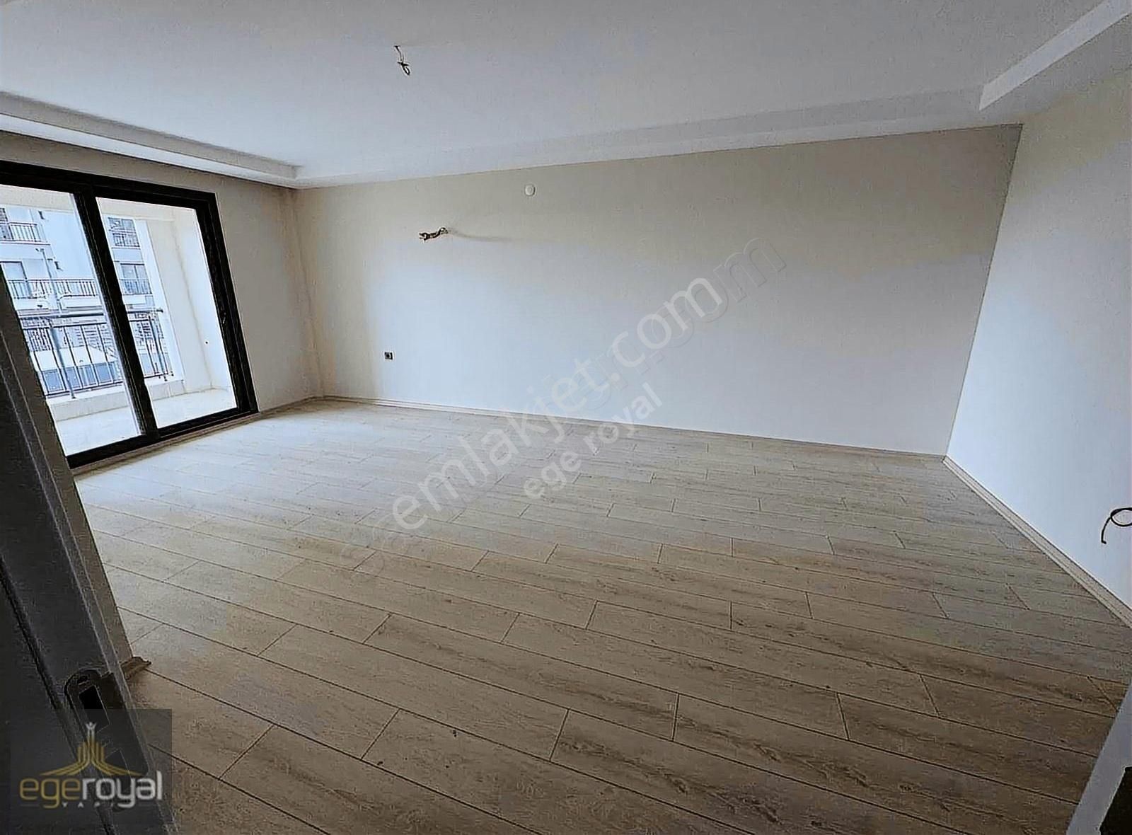 Nazilli Yıldıztepe Satılık Daire Ege Royal'den | 150m2 3+1 Daire Otoparklı Asansörlü Doğalgazlı