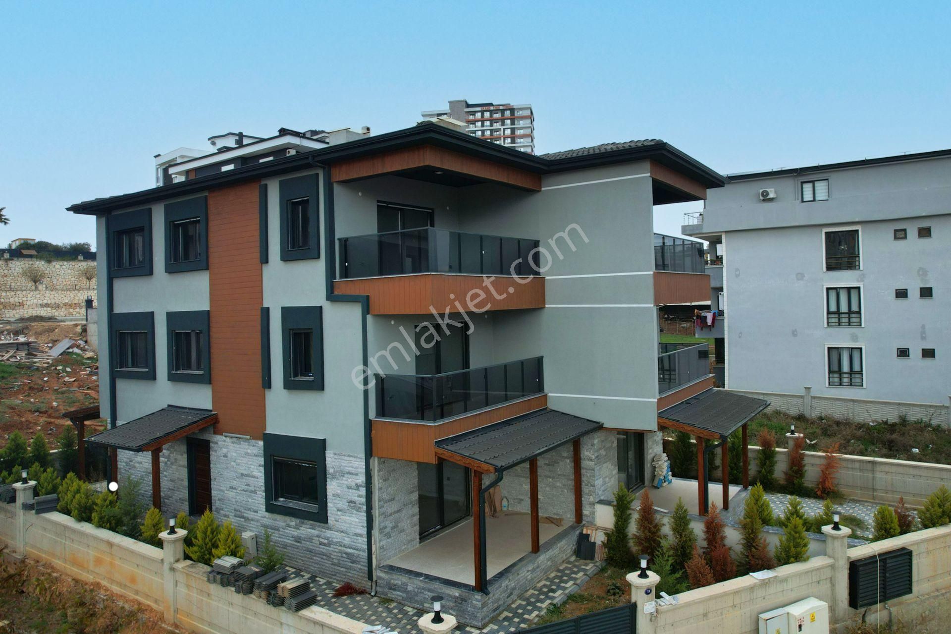 Torbalı İnönü Satılık Villa Torbalı Ayrancılar İnönü Mahallesinde Satılık 4+1 Villa