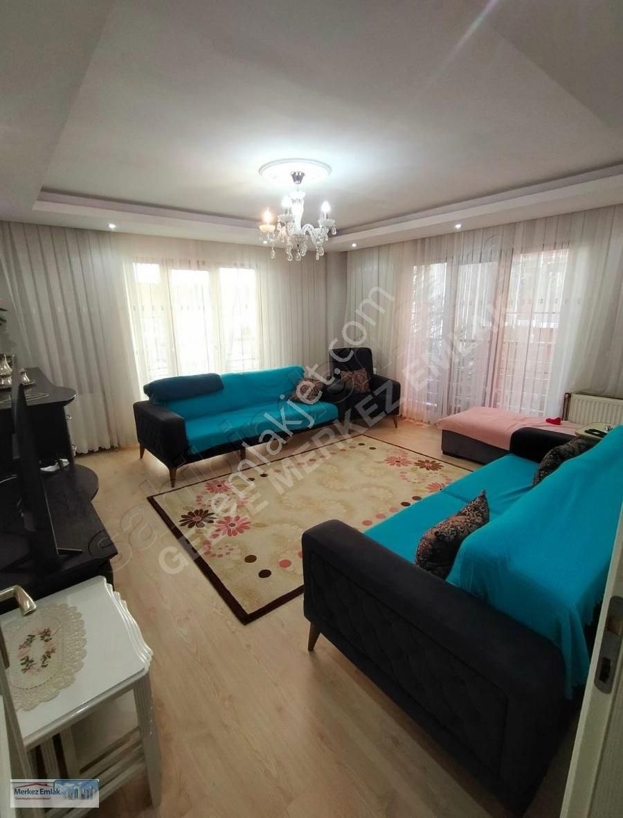 Gebze Tatlıkuyu Satılık Daire Merkez Emlak Armağan'dan 3+1 2.kat 120 M² Genis Salon Ve Mutfak.