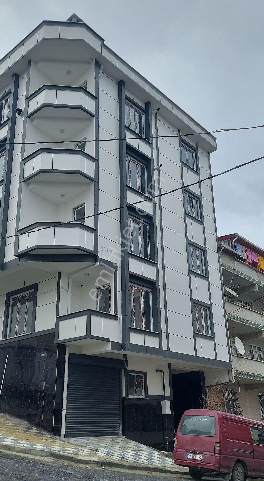 Arnavutköy İslambey Satılık Daire Has Evim Yapıdan Arnavutköy İslambey Mh 80 Mt 2+1 Asansörlü Balkonlı Sıfır 1.kat Gibi Yüksek Giriş