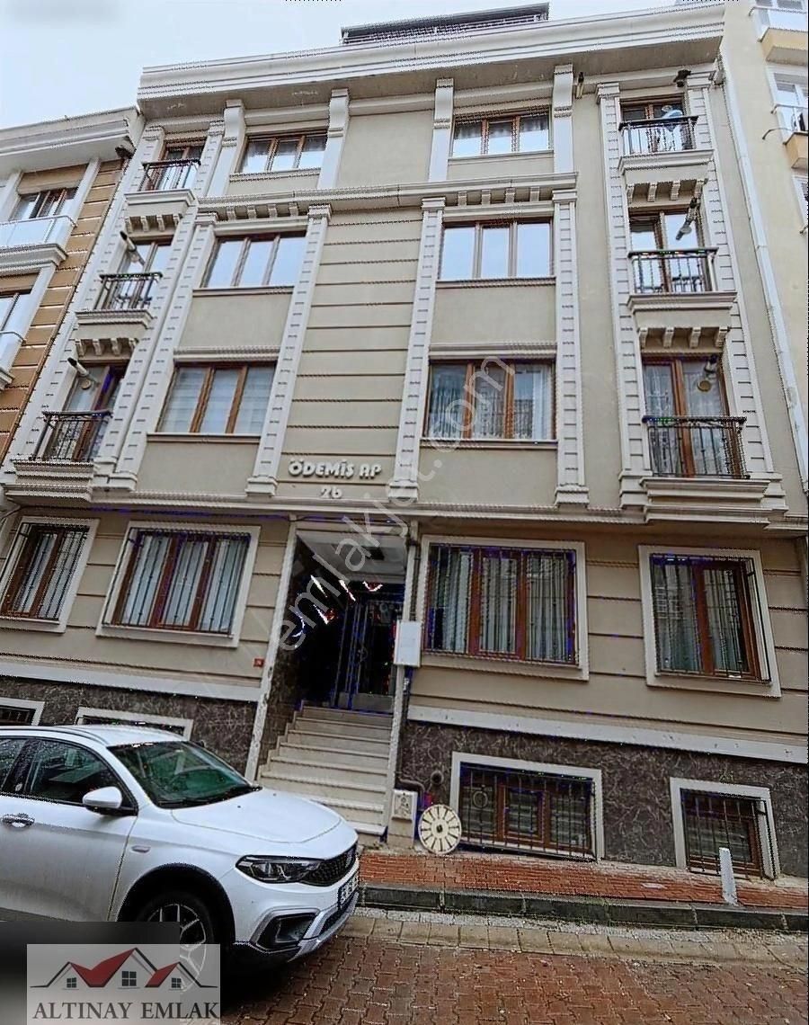 Kağıthane Çeliktepe Satılık Daire 4. Levent Çeliktepede Yeni Bina Ara Kat 2+1 Satılık Daire (boş!)