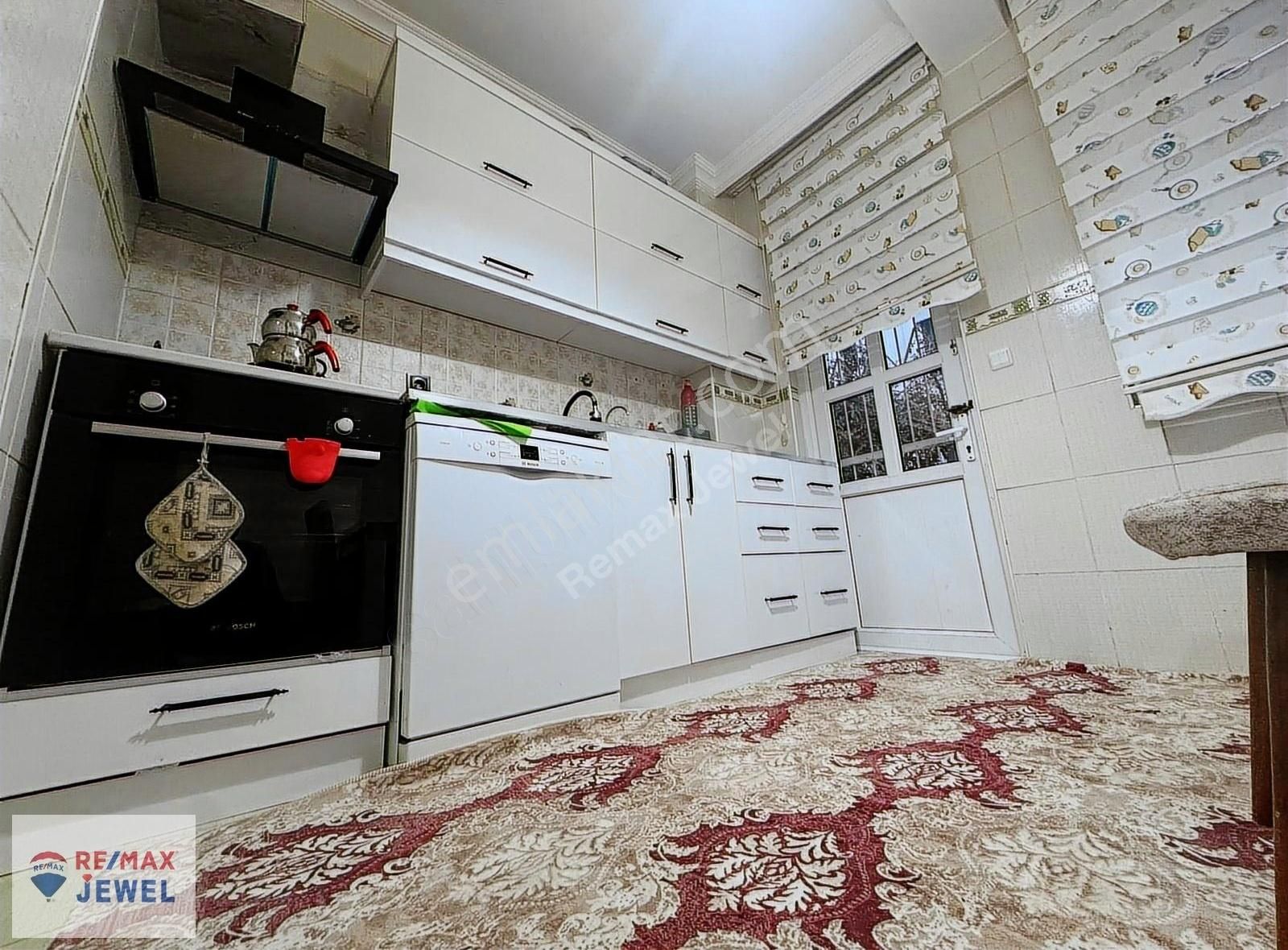 Kepez Kuzeyyaka Satılık Daire Kuzeyyaka Da Satılık Tek Daire Üzeri 2+1 125 M2 Geniş Daire