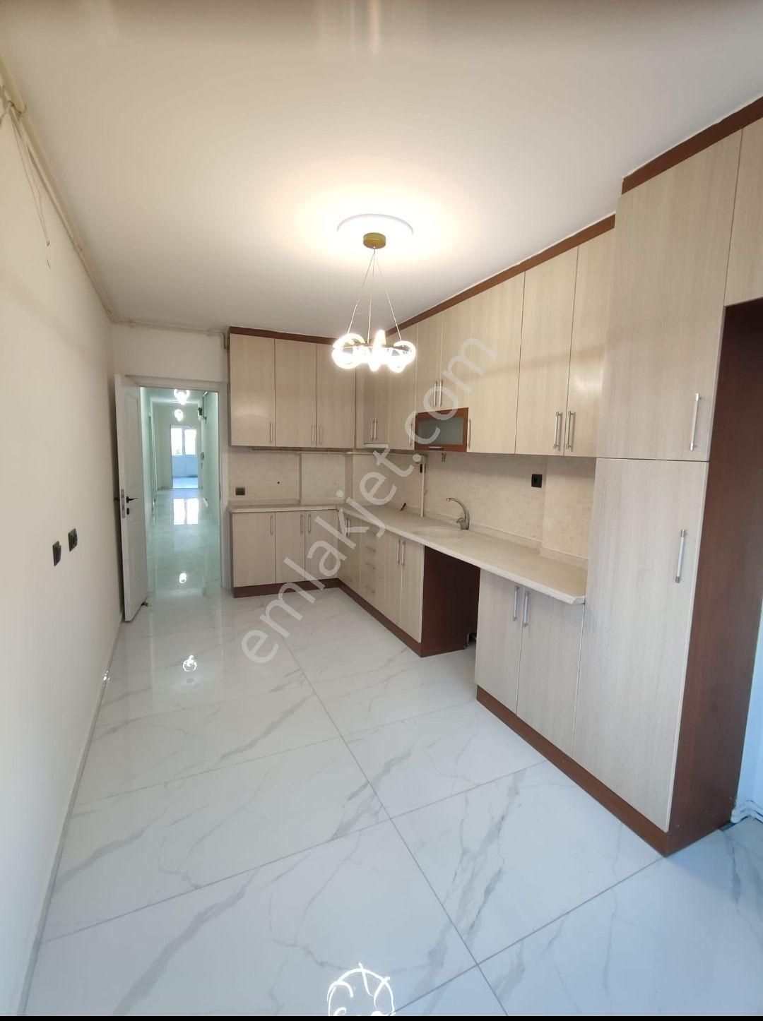 Merkezefendi Karaman Satılık Daire Değirmen Önü Mah 3+1 160m2 Arakat Dairemiz 2.750.000