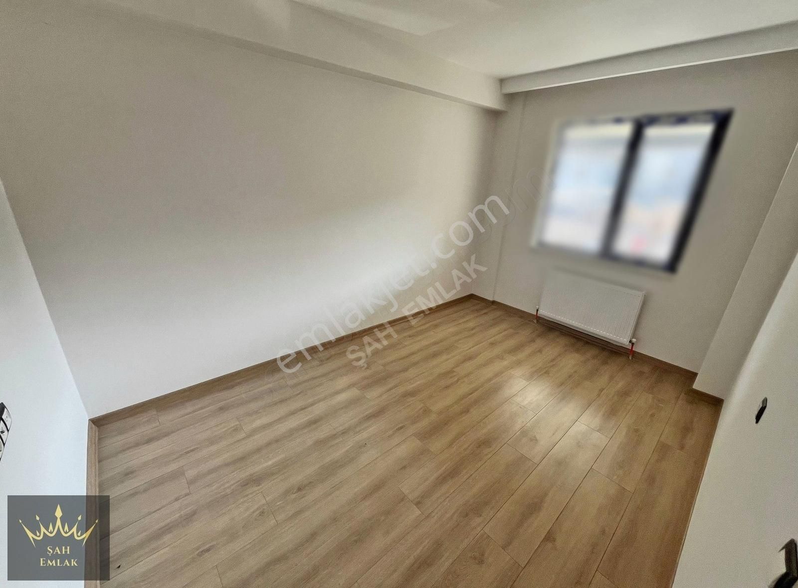 Sincan 29 Ekim Satılık Daire Şah'tan 29 Ekim Mh.'de Kat Konumunda 3+1 108m² Lüks Giriş Daire