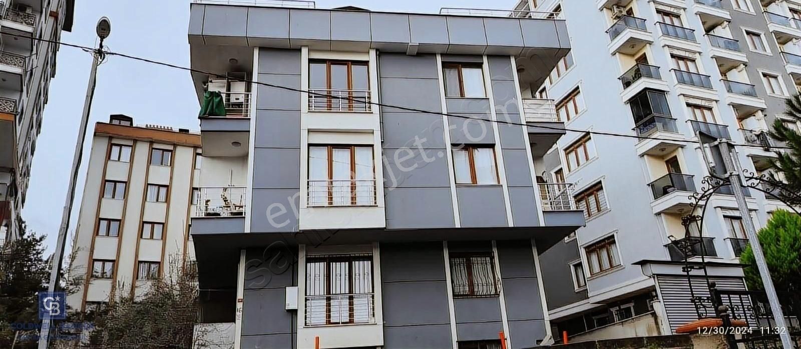 Ataşehir Esatpaşa Kiralık Daire Ataşehir Esatpaşa'da Kiralık 3+1 Daire