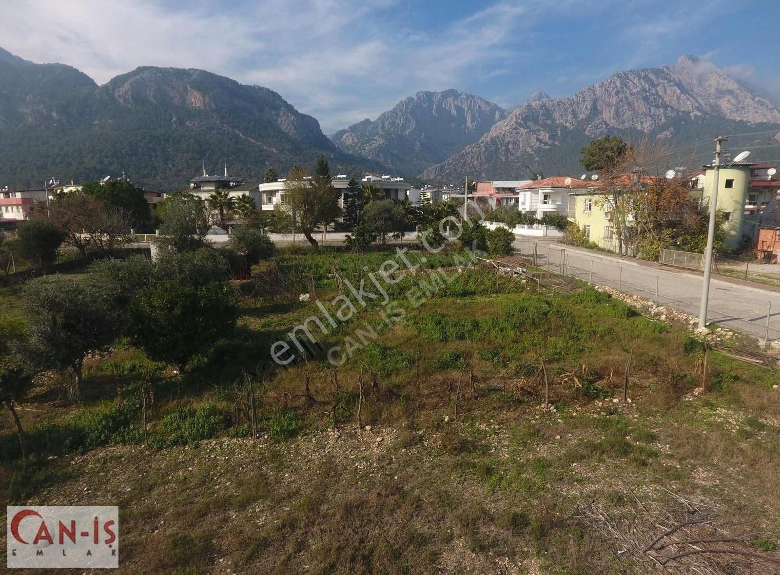 Kemer Göynükte 1.394 M2 Ticari Anayola Yakın %20/40 Arsa Caniş - Görsel 9