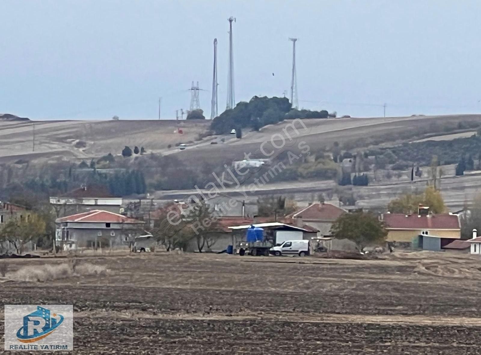 Kırklareli Lüleburgaz Satılık Özel Kullanım Sakızköyde Köye Komşu Parseller