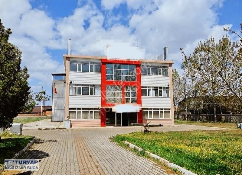 Salihli Durasıllı Kiralık Bina Kiralık Anayol Üzeri 5000 M2 Arazi-2400 M2 3 Katlı Komple Bina