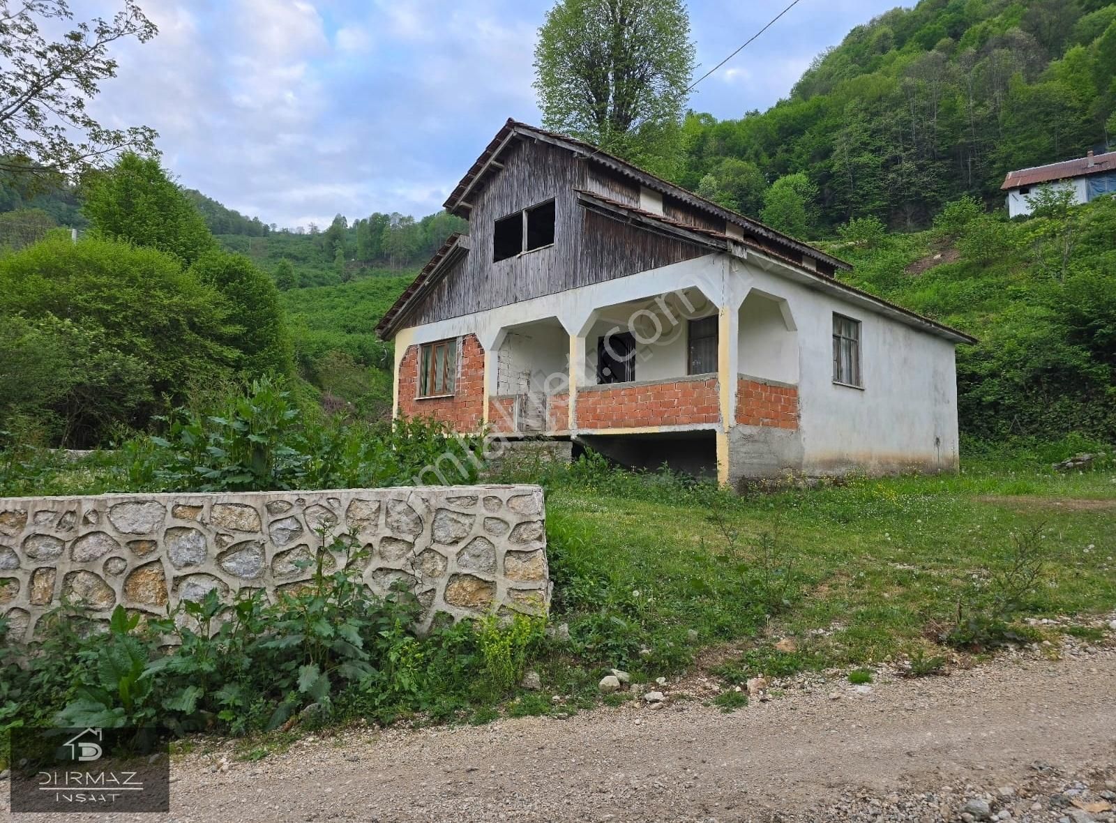 Akyazı Boztepe Satılık Müstakil Ev Muhteşem Manzaralı Müstakbel Ev