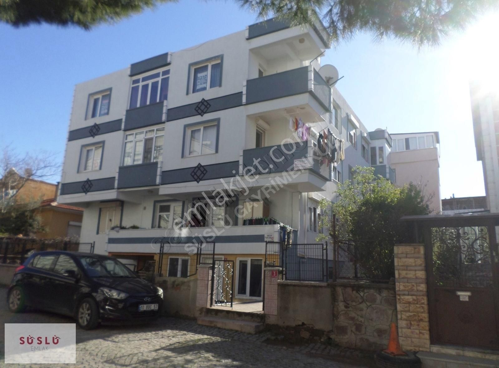 Ayvalık 150 Evler Satılık Daire Ayvalık 150 Evlerde Satılık 2+1 Daire