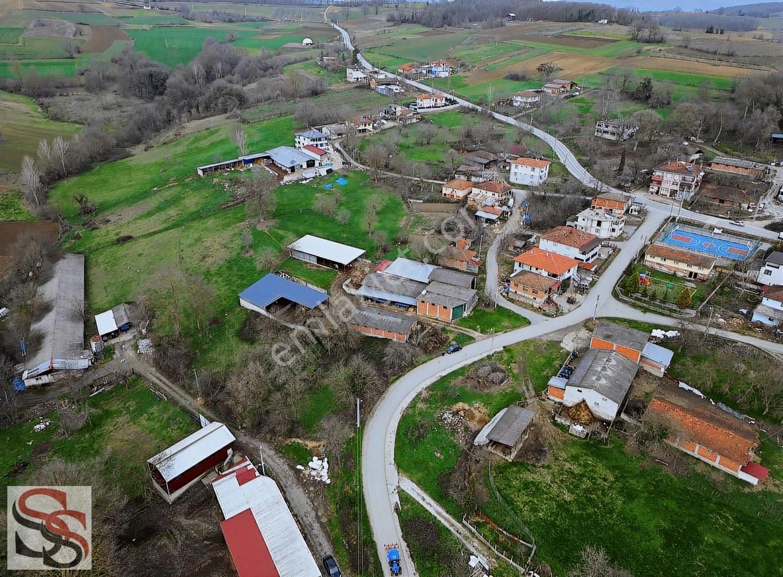 Adapazarı Salmanlı Satılık Konut İmarlı Adapazarı Salmanlı Hesaplı Yatırımlık 1.806 M² Konut İmarlı Arsa