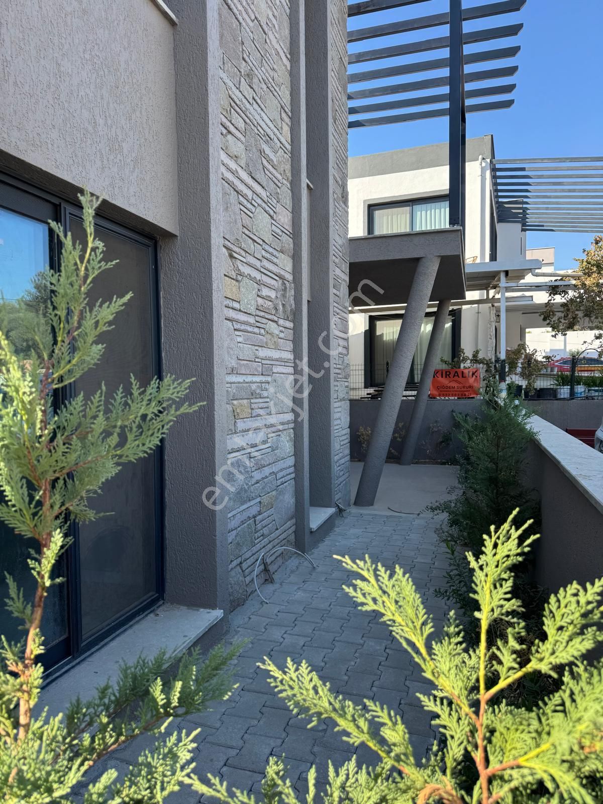 Bodrum Yalıçiftlik Merkez De Sıfır İnşaat Bahçe Kat Daire