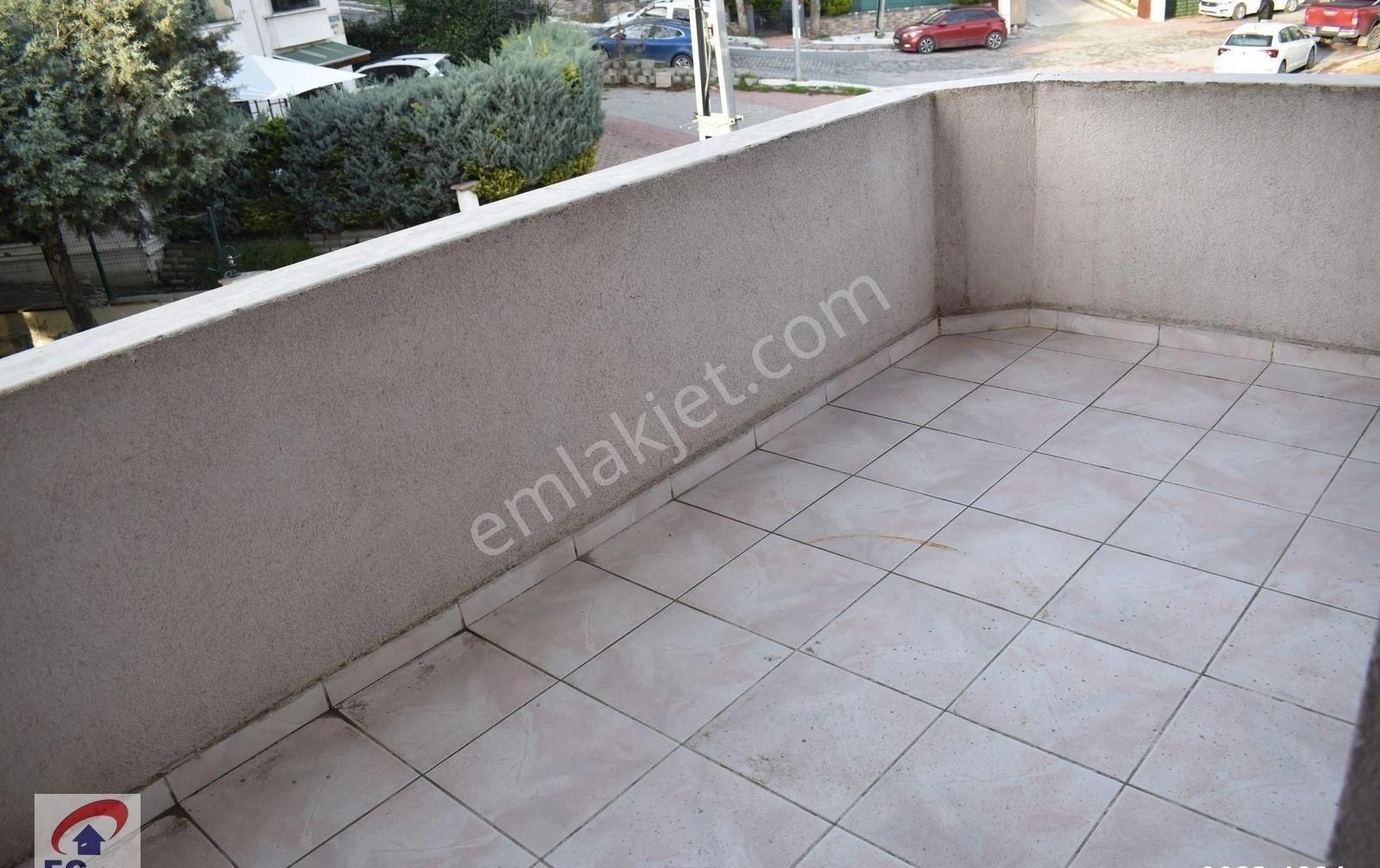 Büyükçekmece Fatih Mah Deniz Manzaralı Lüx Sitede Satılık 5+2 Dubleks - Görsel 3