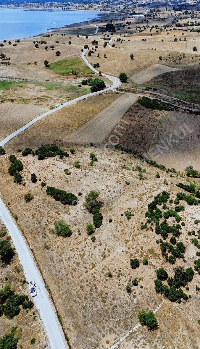 Akdamar'dan Yayla Patlangıç'ta Göl Üstü Satılık 2 Dönüm Tarla - Görsel 20