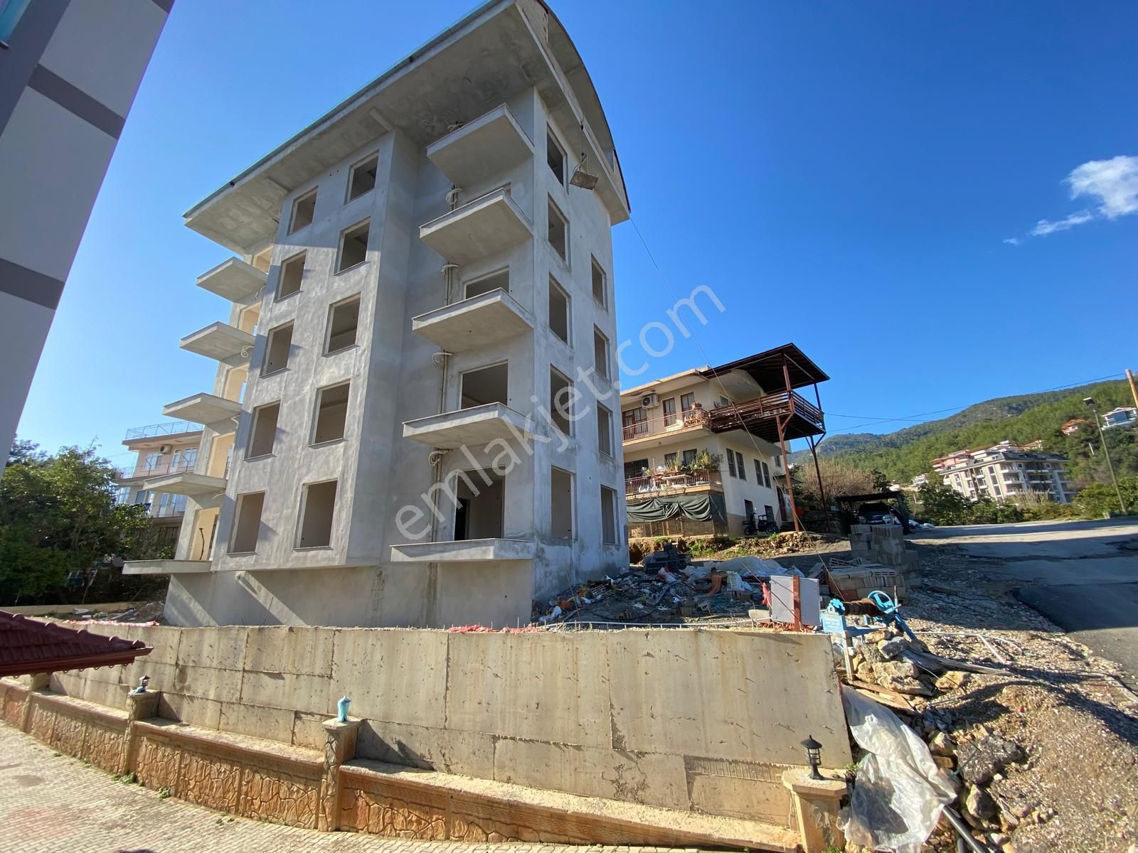 Alanya Çıplaklı Satılık Daire Alanya Çıplaklı Gülevşen'de Projeden Satılık 2+1 Yatırımlık Daire