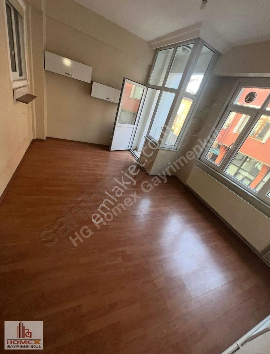 Maltepe Yalı Marmaraya Yakın Kiralık Daire Sahilde Kiralık 2+1 Balkonlu Arakat Daire 