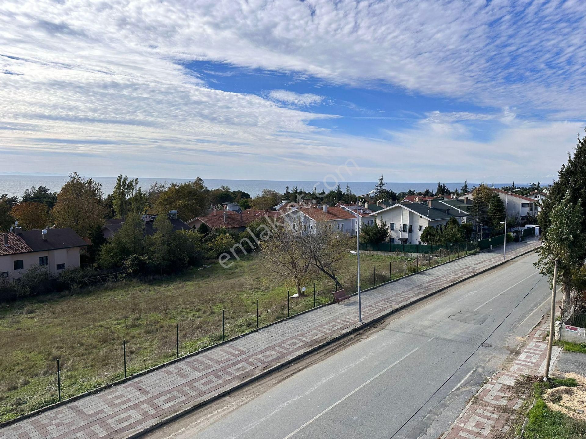 Deniz Manzaralı Eşyalı Çatı Stüdyo - Görsel 5