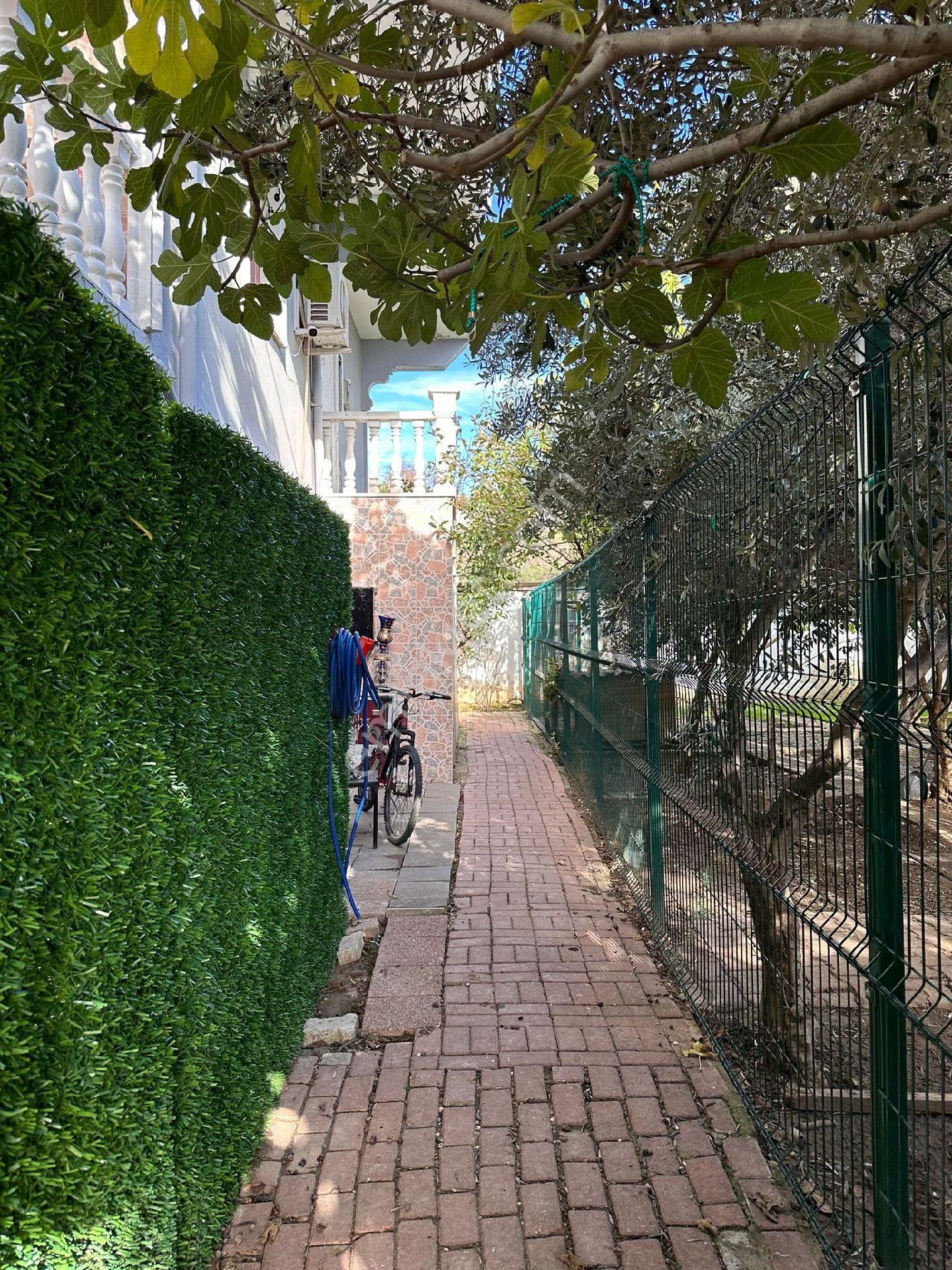 Deniz Manzaralı Eşyalı Çatı Stüdyo - Görsel 12