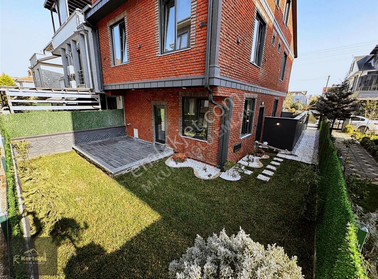 Kocaali Yalı Satılık Villa Sakarya Kocaali Yali Mah 3+1 Trıpleks Villa