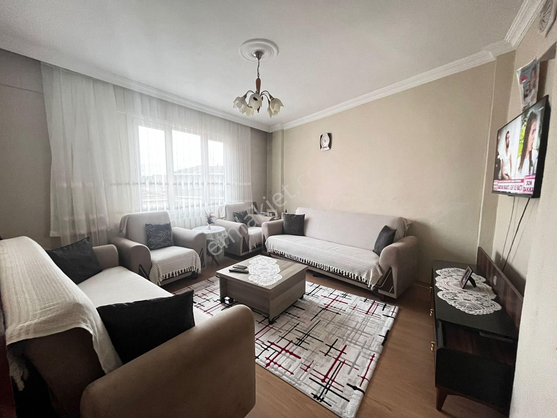 Tekirdağ S.paşa Muratlı Cad. Şabanoğlu Bayırında 2+1 Satılık Daire