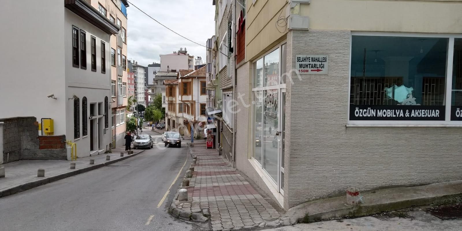 İlkadım Selahiye Satılık Dükkan & Mağaza Mentis'ten Samsun İlkadım Da 100. Yıl Bulvarına 50 M Satılık Dükkan