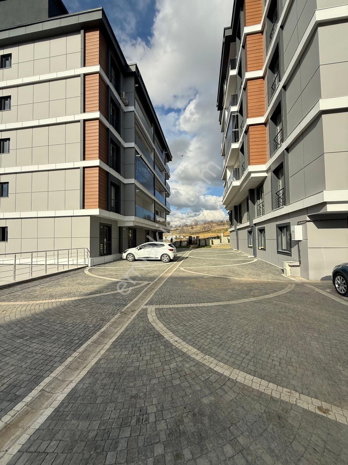 Ekşioğlu 'dan Tekirdağ Süleymanpaşa Atatürk Mahallesi Satılık Daire 2+1 - Görsel 4