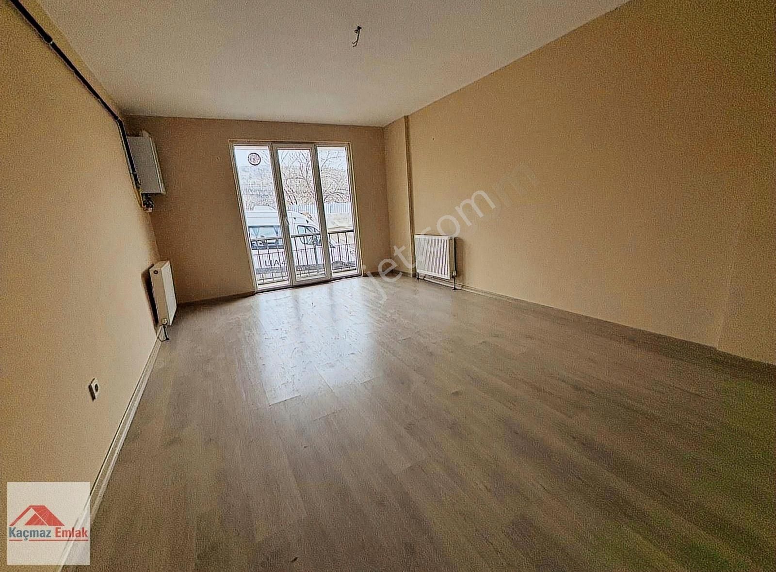 Maltepe Aydınevler Kiralık Daire Maltepe Aydınevlerde Metroya Yürüme Mesafesinde Kiralık 2+1daire