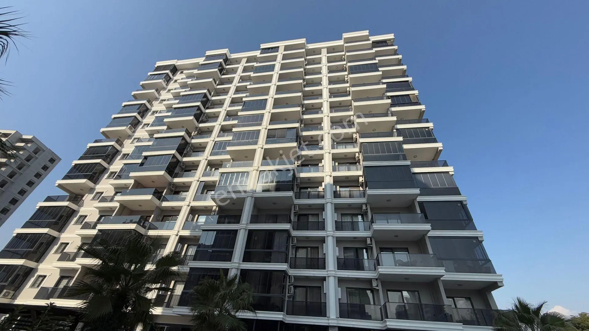 Erdemli Arpaçbahşiş 2+1 Havuzlu Site İçersinde Satlık Daire - Görsel 2