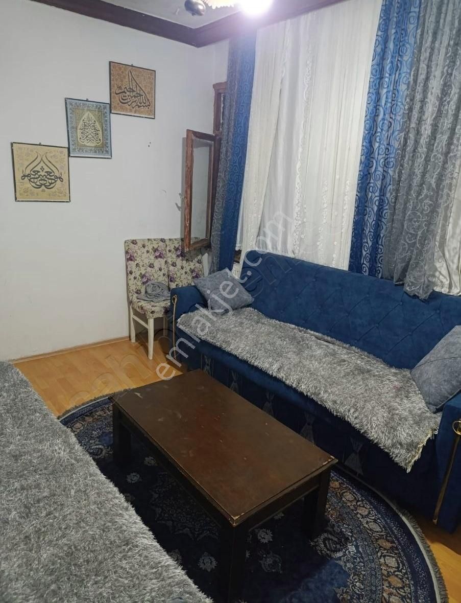 Bağcılar Çınar Satılık Daire Erciyes Emlaktan Çınar Da 3+1 150 M² 4.kat %33 Hisseli Daire