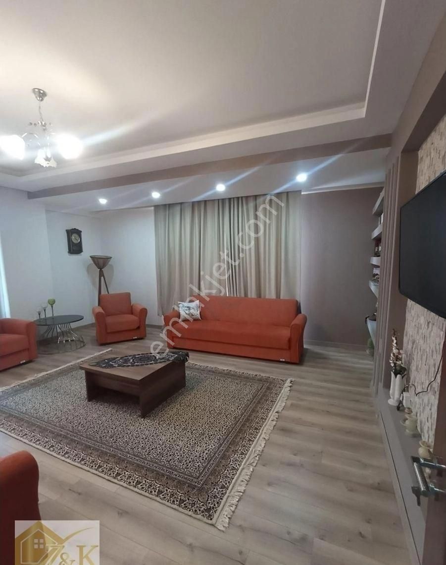 Yalova Merkez İsmet Paşa Kiralık Daire Yalova İsmetpaşa Mahl. Eşyalı 2+1 Kiralık Daire