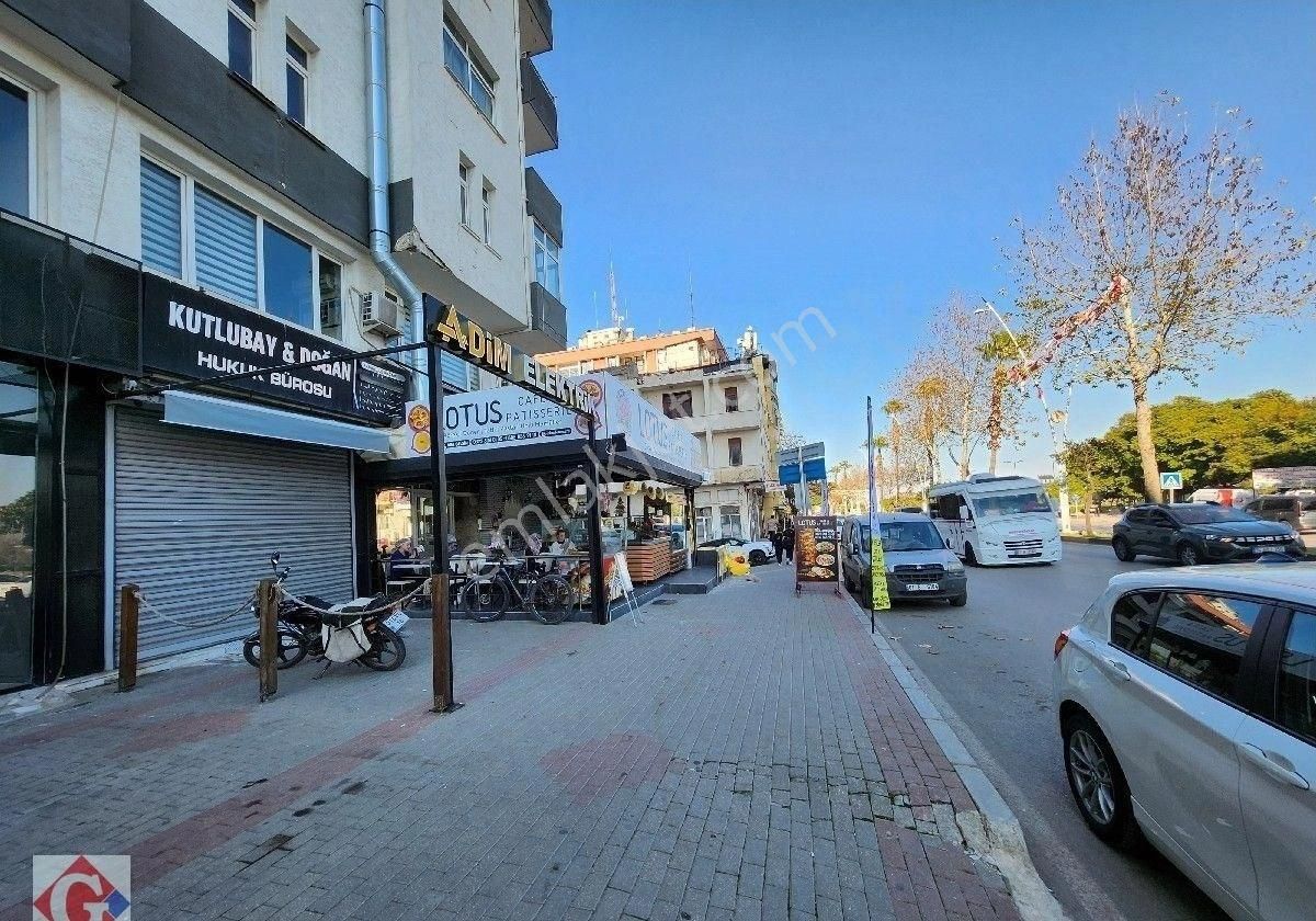 Seyhan Reşatbey Satılık Dükkan & Mağaza Görgün'den Fuzuli Cad. İşlek Konumda 200m2 Satılık Köşe Dükkan