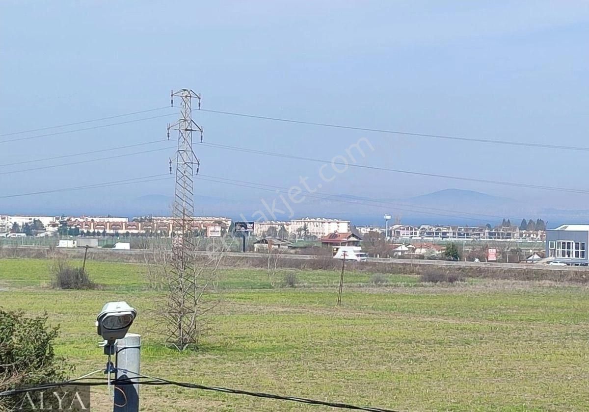 Çiftlikköy Taşköprü Bld. (Taşköprü Yeni) Satılık Daire Alya Emlk‘tan Satılık Daire Çiftlikköy Başak Sitesi