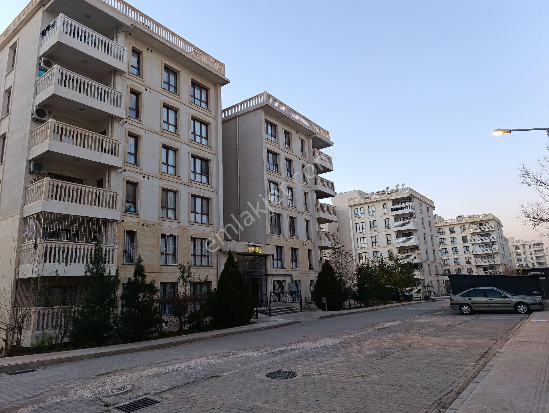 Nusaybin Abdulkadirpaşa Satılık Daire Yılmaz Gayrımenkul'den Satılık 2+1 Giriş Kat Daire