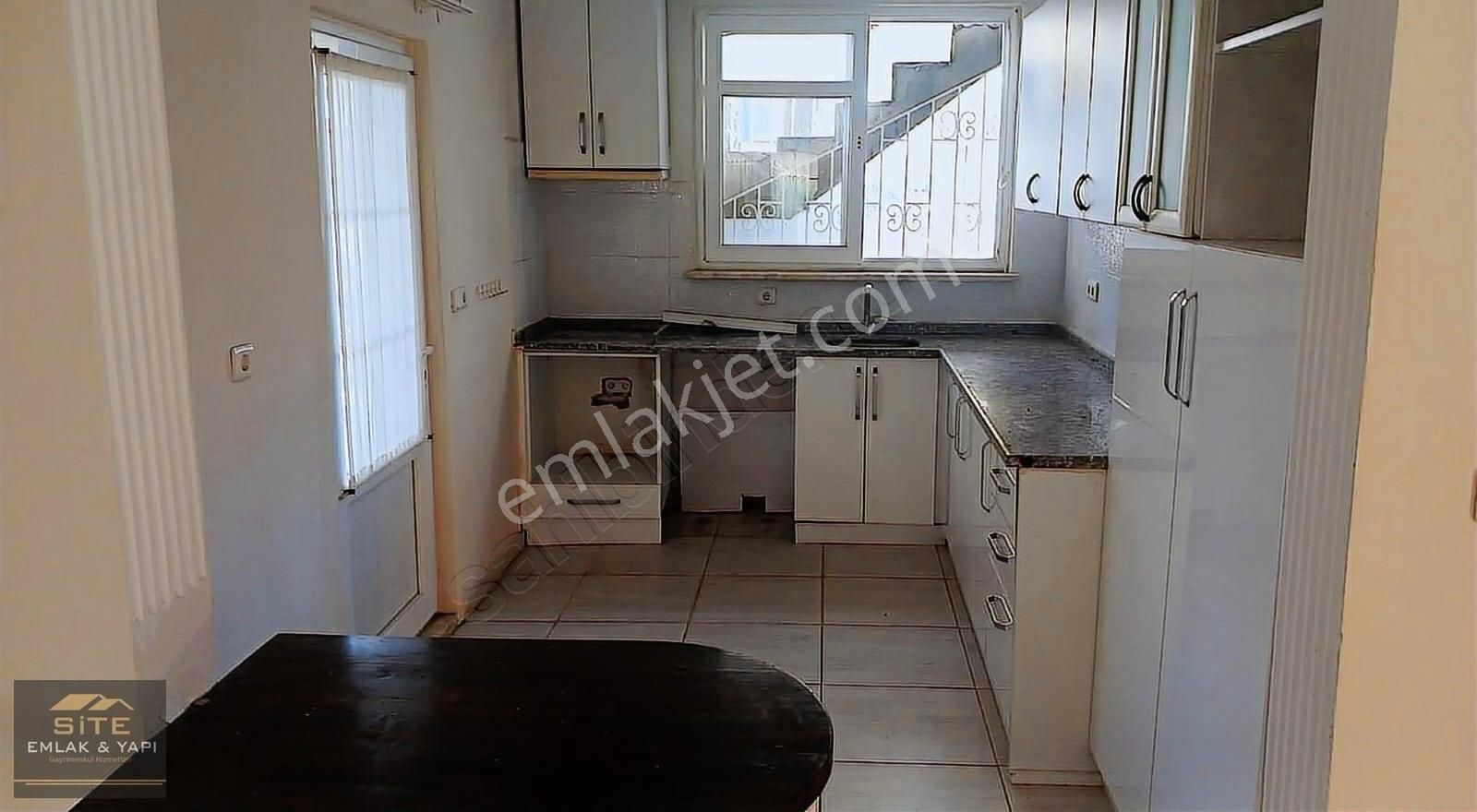 Fethiye Babataşı Kiralık Daire Babataşı Mah 3+1 Giriş Kat Bahçeli Daire