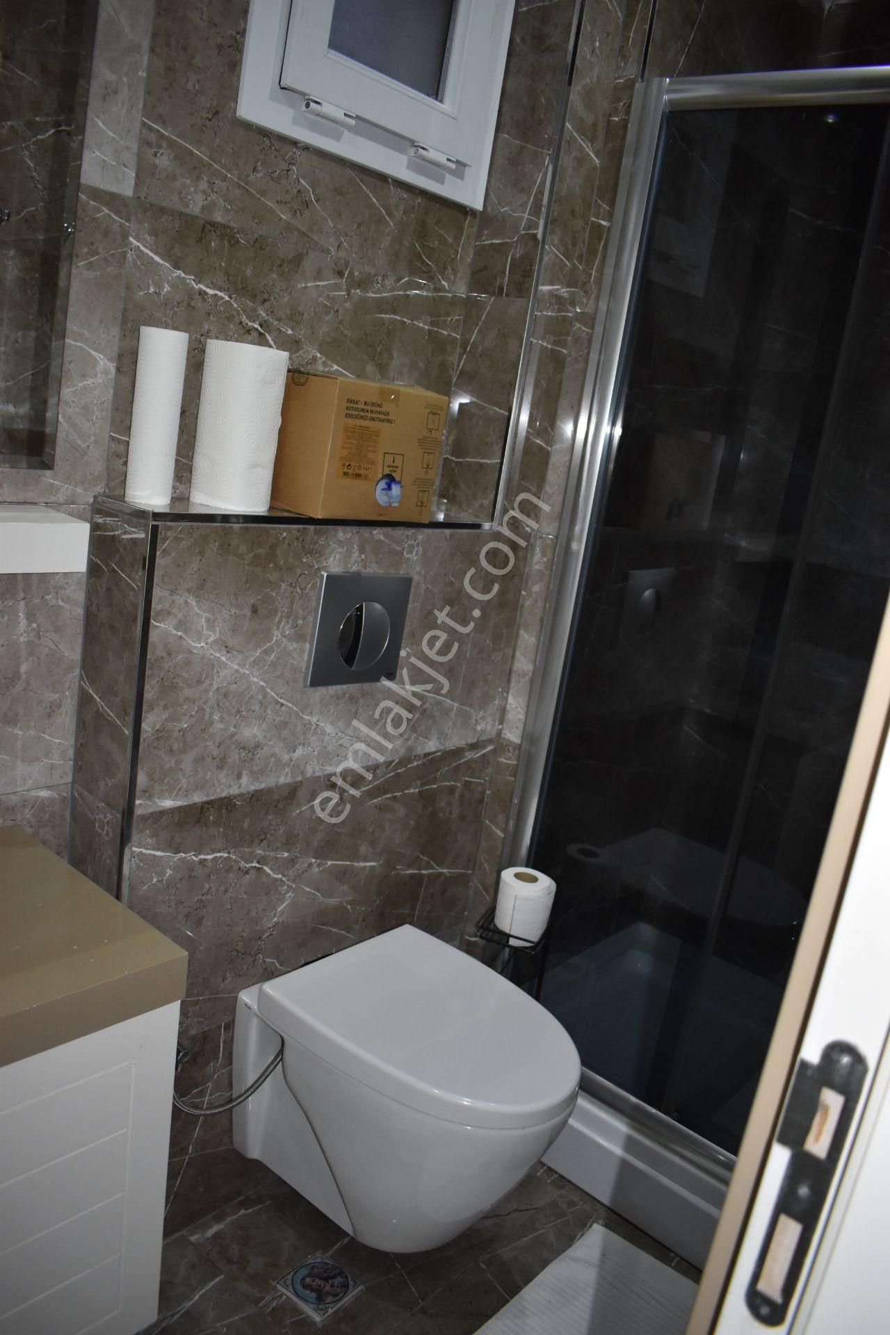 Büyükçekmece Fatih Mah Lüx Havuzlu Sitede Deniz Manzaralı 3+1 Satılık Daire - Görsel 12