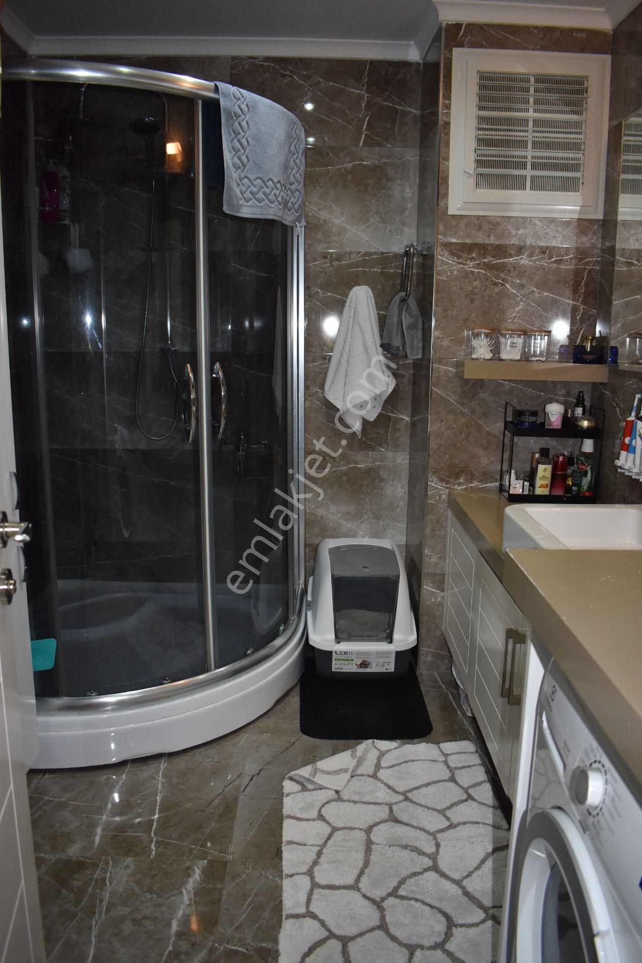 Büyükçekmece Fatih Mah Lüx Havuzlu Sitede Deniz Manzaralı 3+1 Satılık Daire - Görsel 18