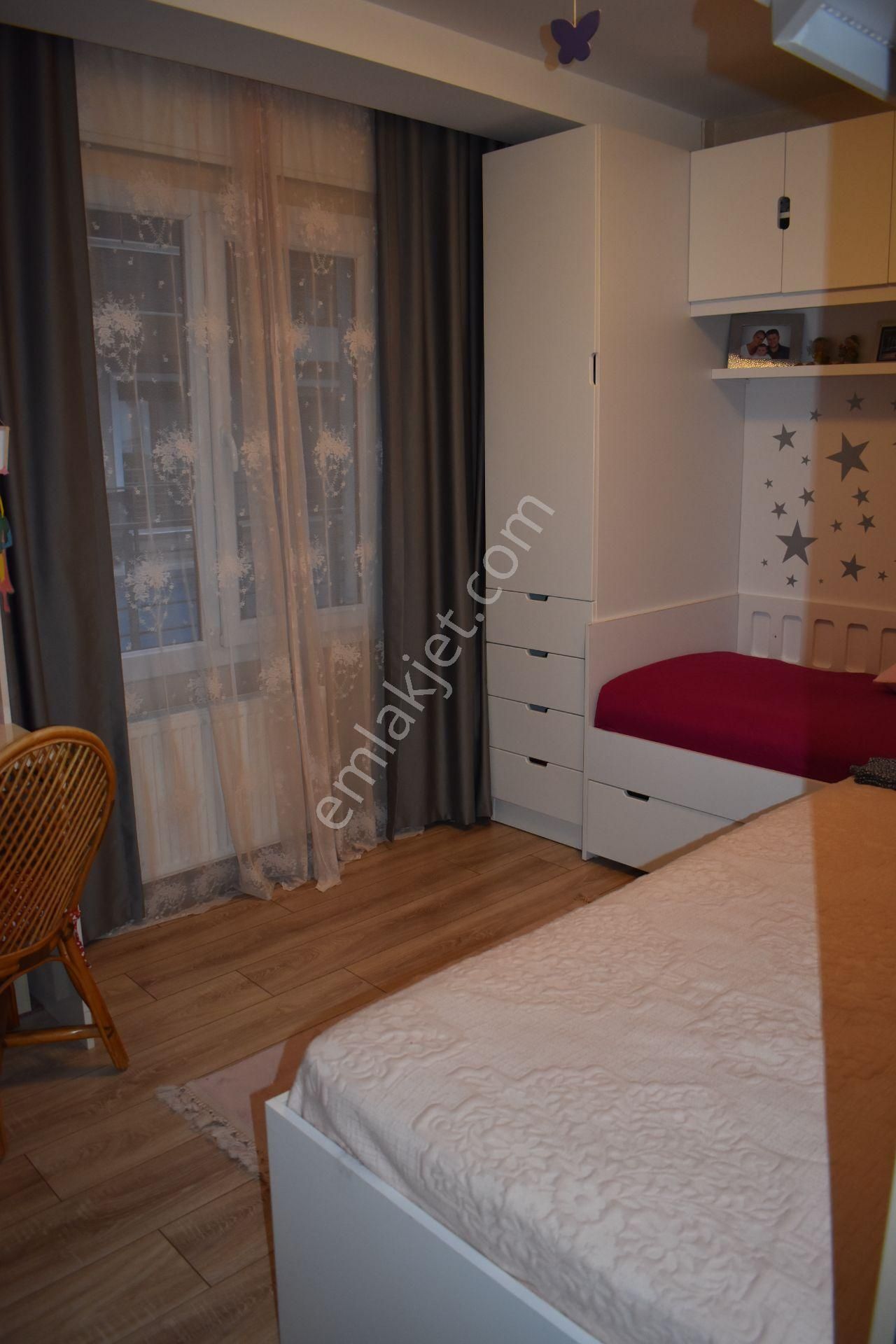 Büyükçekmece Fatih Mah Lüx Havuzlu Sitede Deniz Manzaralı 3+1 Satılık Daire - Görsel 15