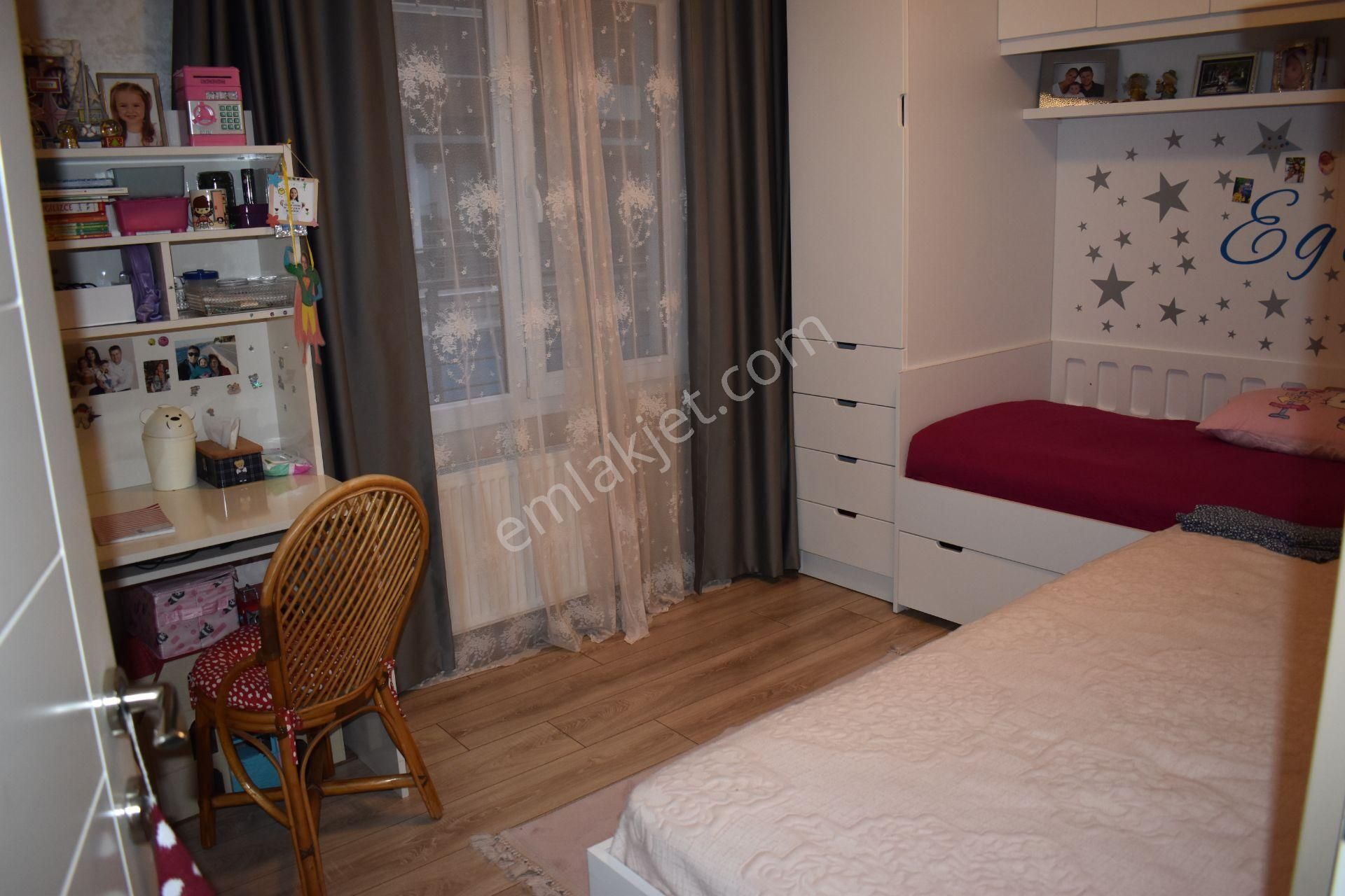Büyükçekmece Fatih Mah Lüx Havuzlu Sitede Deniz Manzaralı 3+1 Satılık Daire - Görsel 14