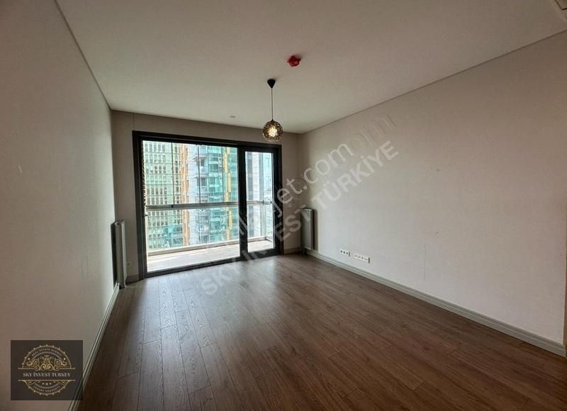 Bakırköy Ataköy 7-8-9-10. Kısım Kiralık Daire Ataköy Route İstanbulda 1+1 75m² 6.kat Balkonlu Kiralık Daire