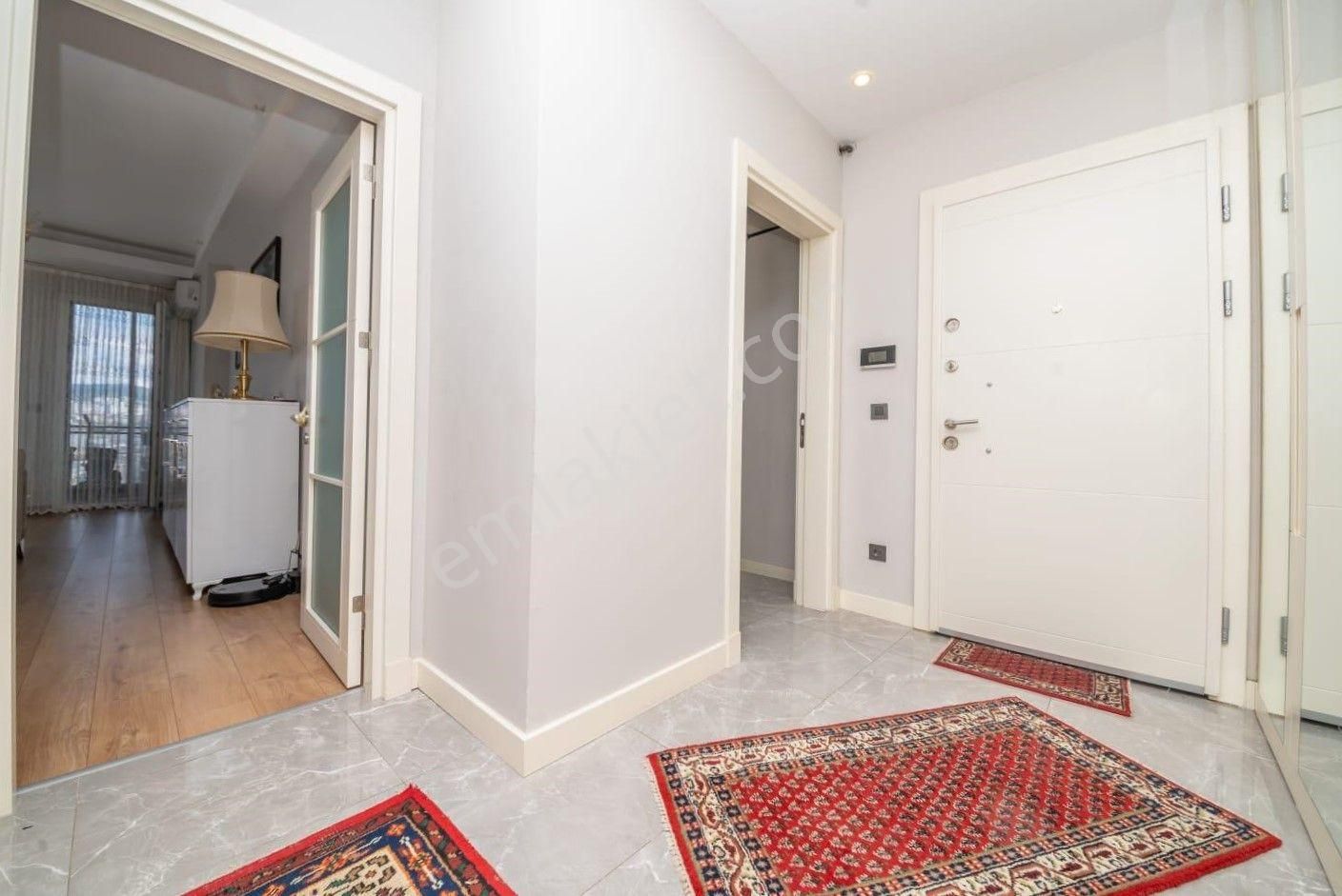 Referans Kartal Towers - 220 M2 Satılık 4+1 Daire Fiyat Düştü !!! - Görsel 16