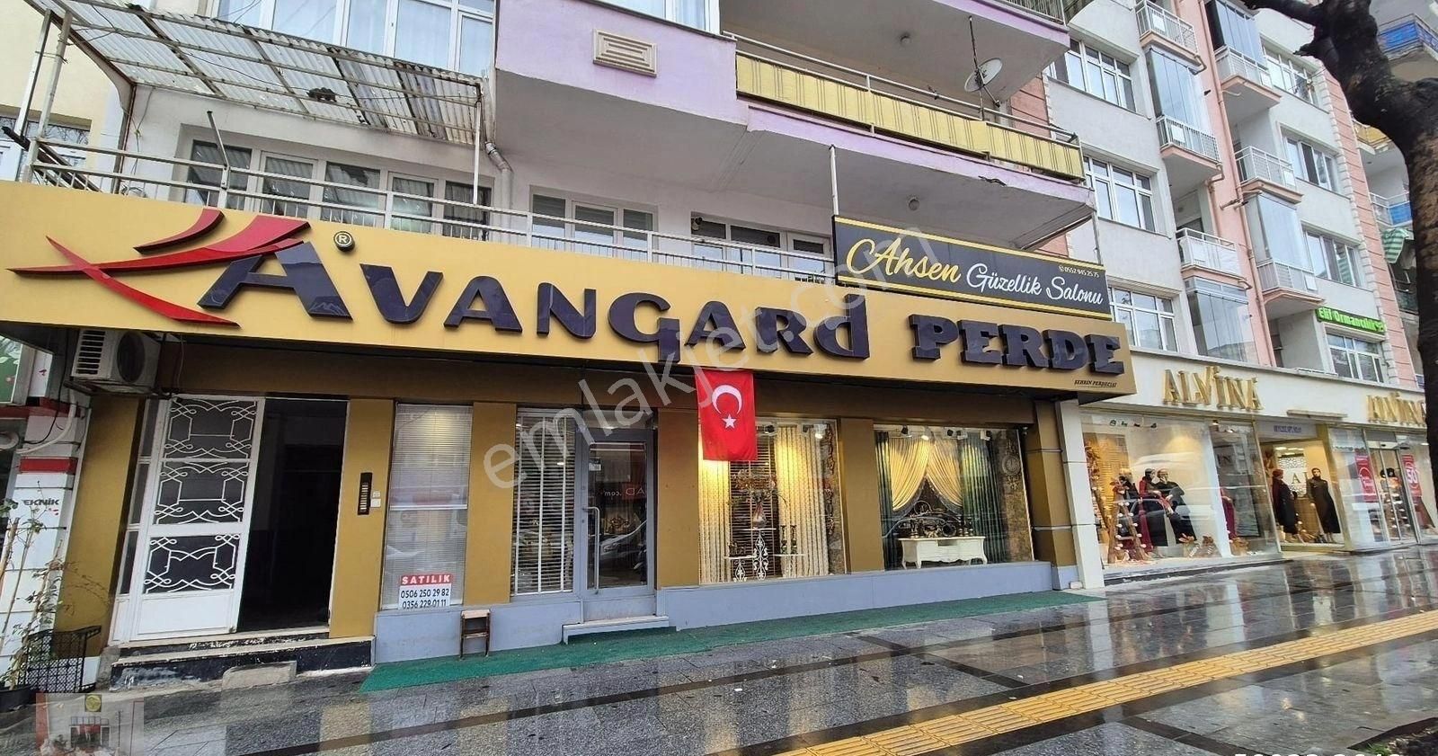 Tokat Merkez Yeni Satılık Dükkan & Mağaza Gop Bulvarında Harika Konumda Yatırımlık Dükkan