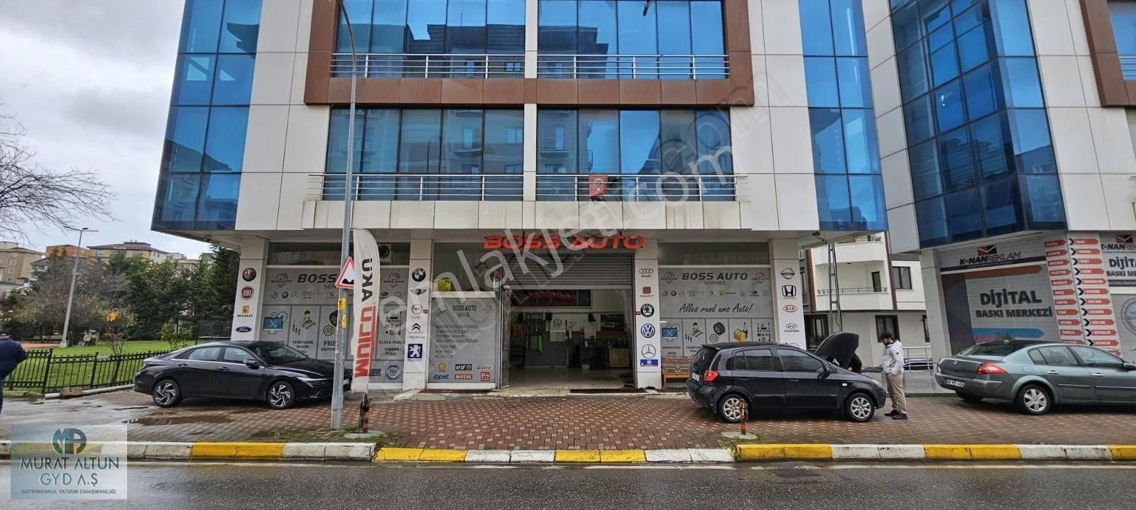 Çekmeköy Mimar Sinan Satılık Ofis Çekmeköy Mimarsinan Bosna Cd Üzeri Plazada Satılık 1+1 Ofis&büro