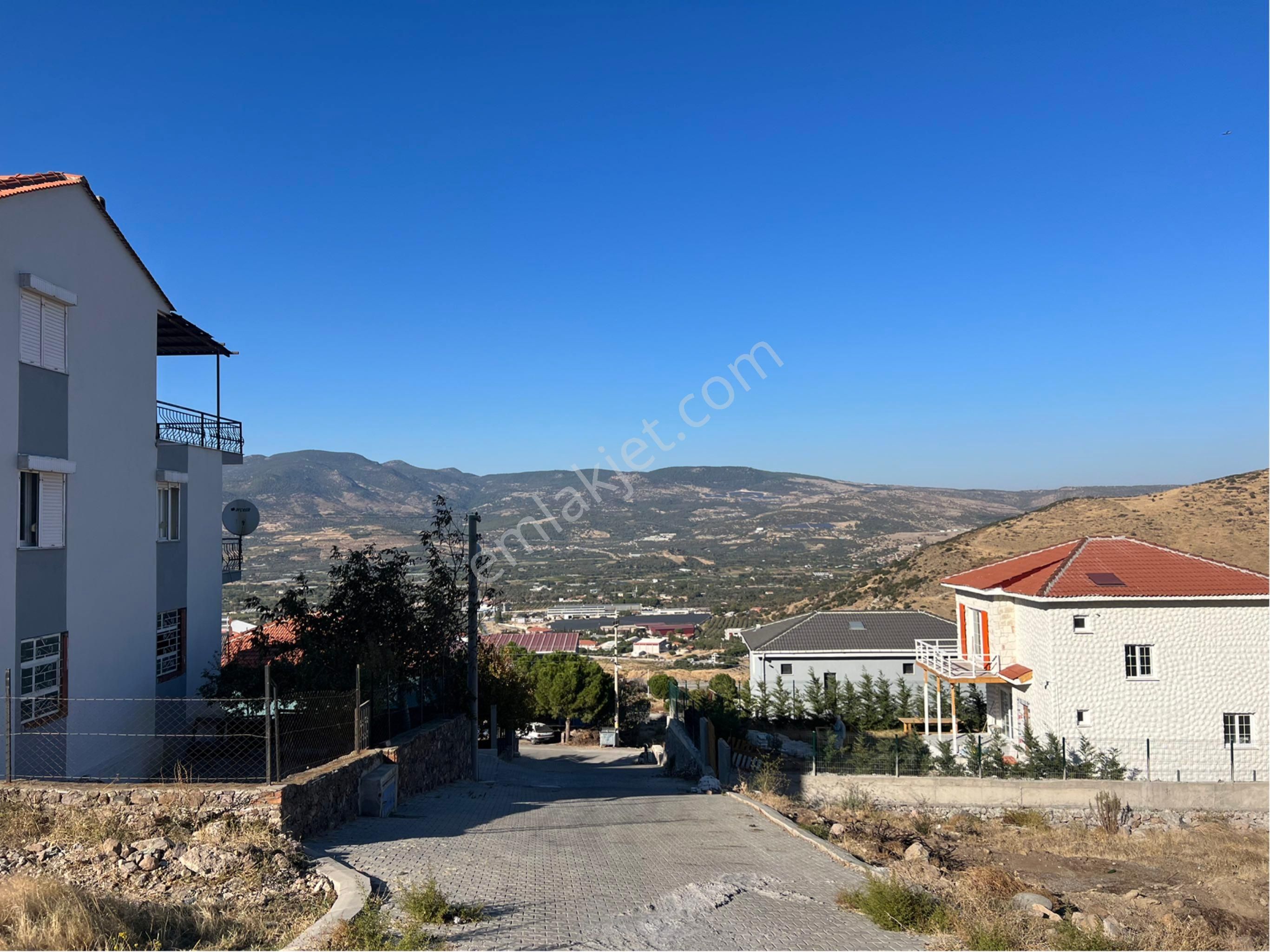 Menemen Göktepe Satılık Konut İmarlı Menemen Göktepede İmarlı Köşe Arsa