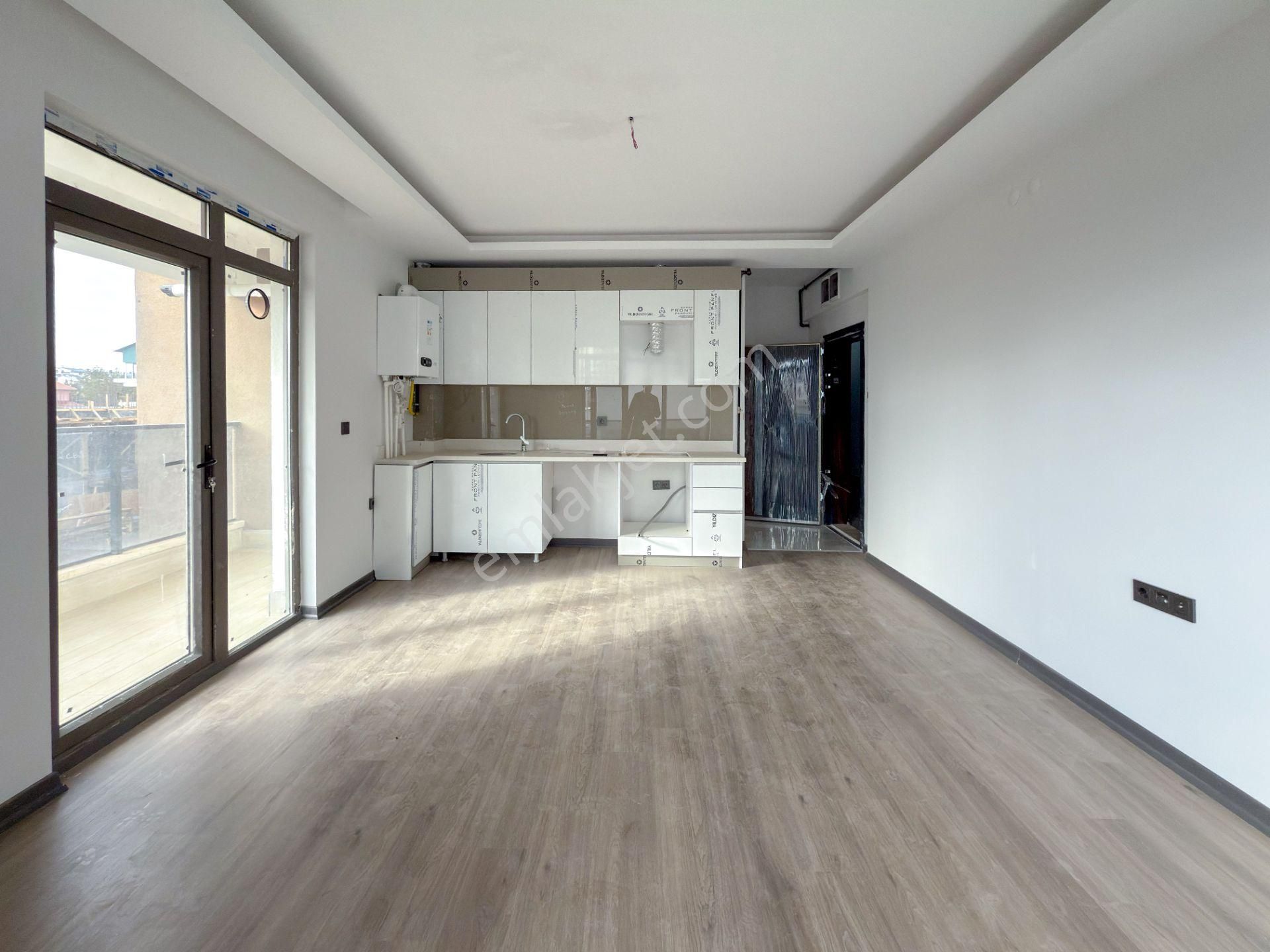 Gölbaşı İncek Satılık Daire İncek’te Modern Yaşam: 55 M² Geniş Balkonlu, İskanlı Fırsat Satılık 1+1 Daire