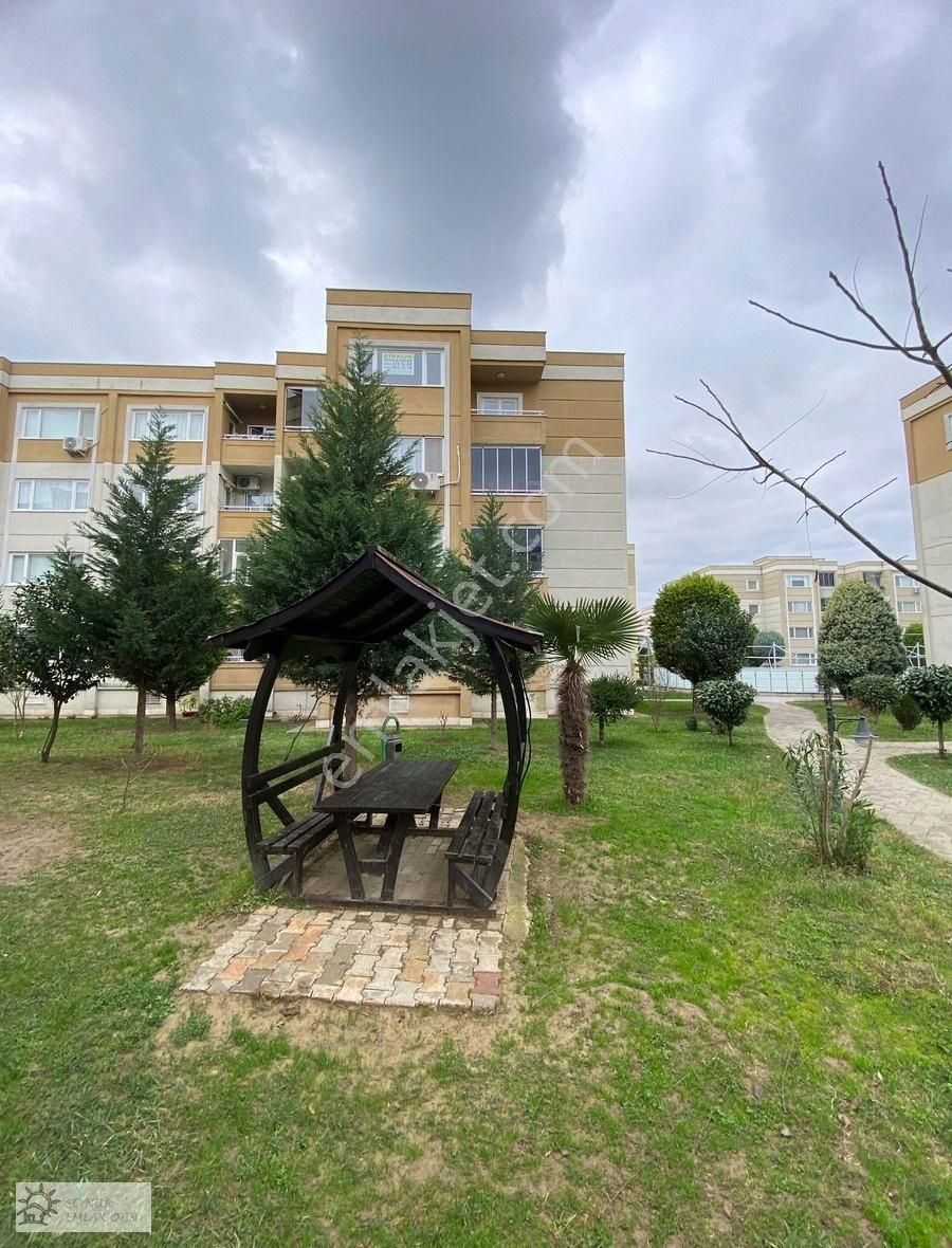 İzmit Alikahya Atatürk Kiralık Daire İzmit Kavaniumda 3+1 Kiralık Daire.