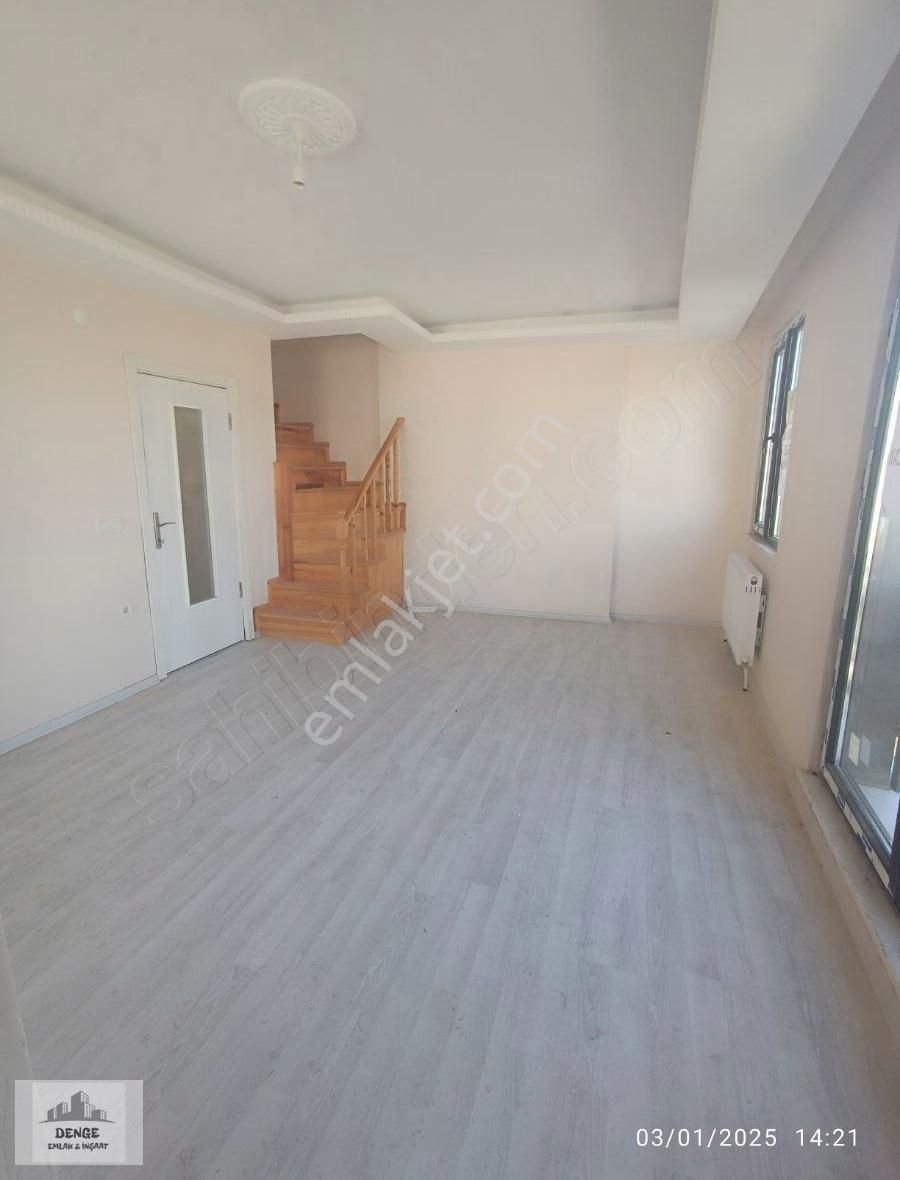 Sancaktepe Yenidoğan Merkez Mah. Satılık 3+1 Üst Dublex - Görsel 3