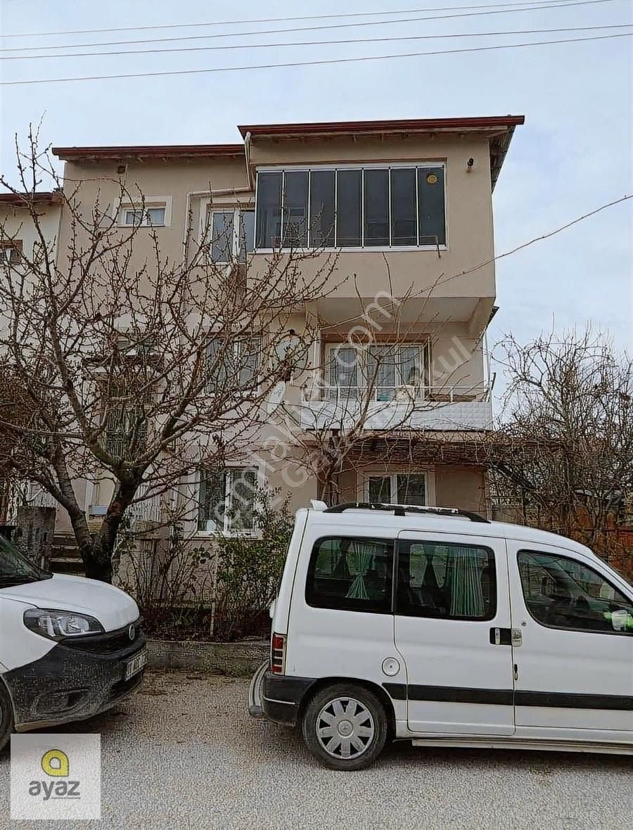 Bilecik Merkez Beşiktaş Kiralık Daire Polis Okuluna Ve Liselere Yürüme Mesafesinde Kiralık 2+1 Daire