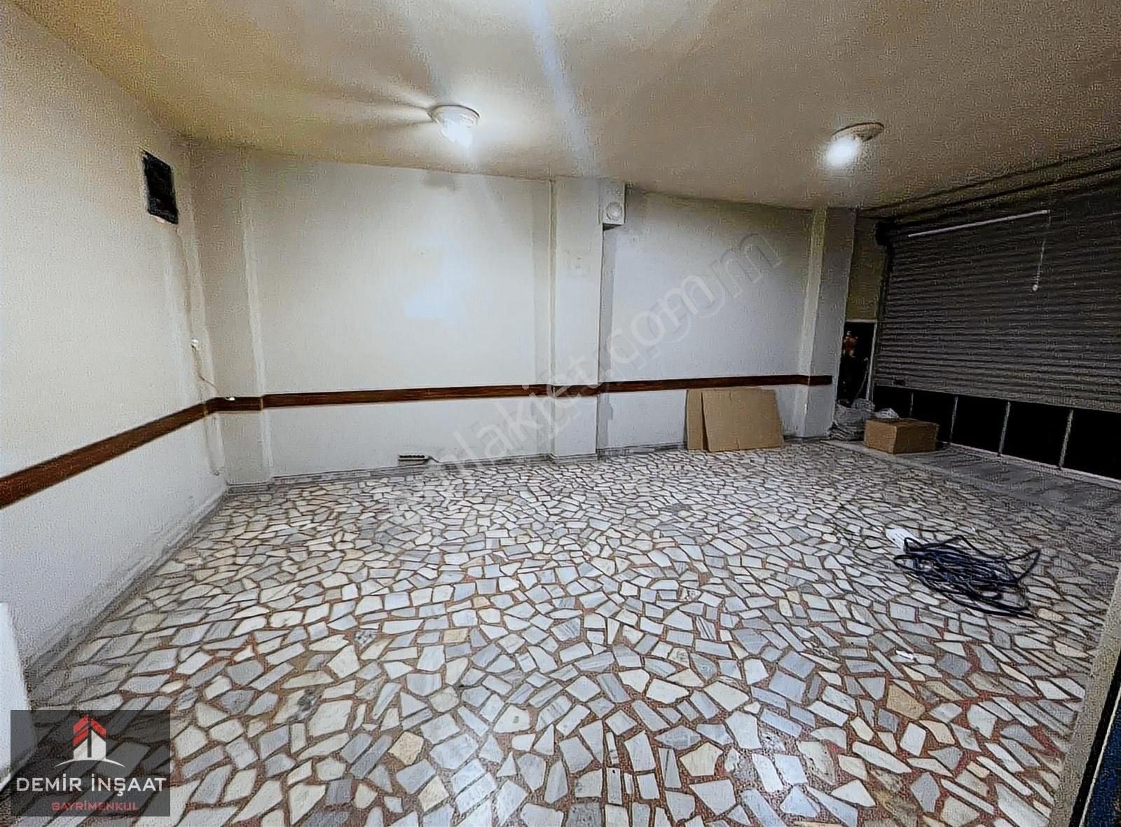 Sultangazi 50. Yıl Kiralık Dükkan & Mağaza 50.yıl Mah Cadde Üstü Kiralık Girş Dükkan 80m2